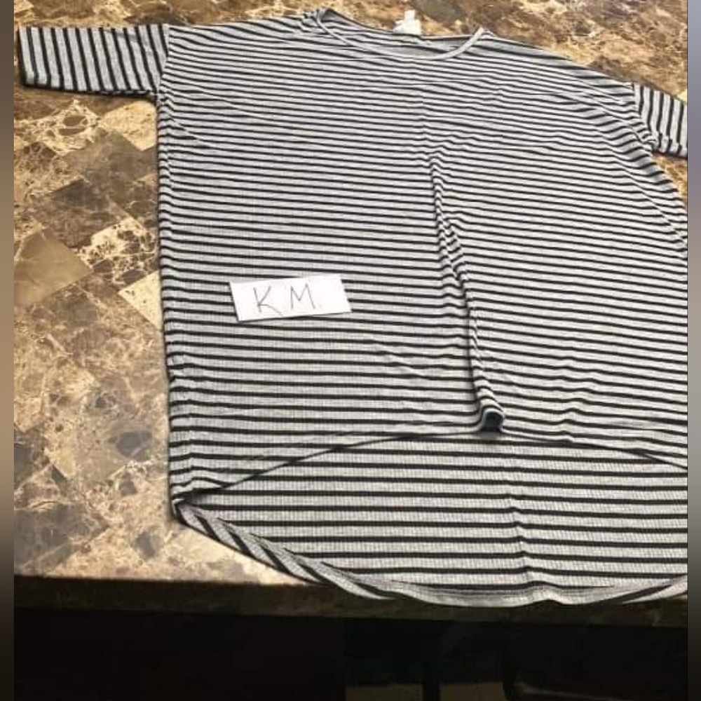 Lularoe Irma small